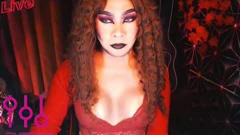 Snapshot of medusaprey chatting on September 23, 2025, 6:44 pm THE QUEEN ALPHA Queen Medusa Prey online show from September 23, 2025, 6:44 pm