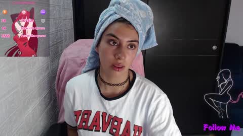 Snapshot of medussa_kat chatting on January 26, 2025, 9:18 pm Katrina online show from January 26, 2025, 9:18 pm