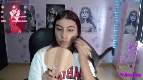 Snapshot of medussa_kat chatting on February 17, 2025, 8:15 pm Katrina online show from February 17, 2025, 8:15 pm
