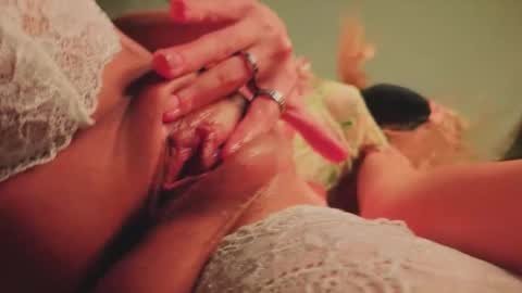 meeeewmeeeeow online show from November 4, 2025, 9:25 pm