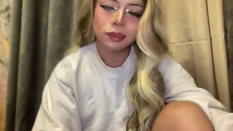 Snapshot of meetmehalfway888 chatting on October 3, 2025, 12:13 pm GODDESS OF ALL GODDESSES online show from October 3, 2025, 12:13 pm