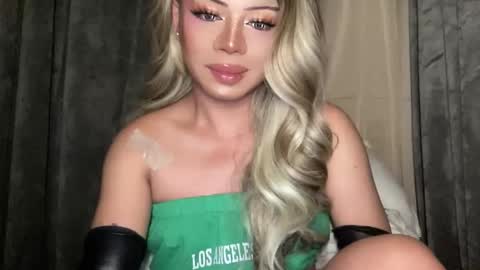 GODDESS OF ALL GODDESSES online show from November 19, 2025, 6:13 am