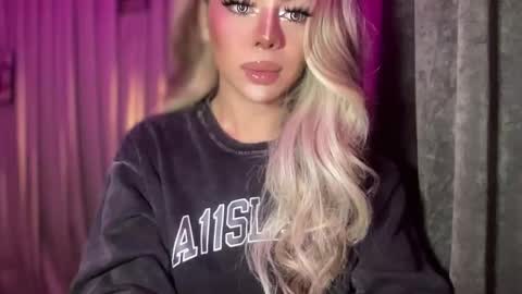 GODDESS OF ALL GODDESSES online show from February 15, 2026, 3:42 pm