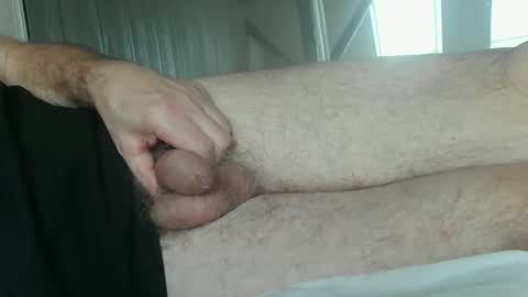 Snapshot of meforu21 chatting on February 24, 2025, 12:16 pm meforu21 online show from February 24, 2025, 12:16 pm