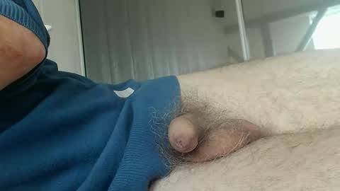 Snapshot of meforu21 chatting on September 18, 2025, 1:24 pm meforu21 online show from September 18, 2025, 1:24 pm