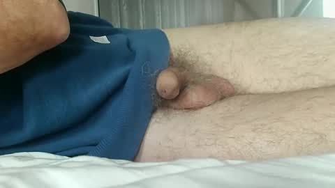 Snapshot of meforu21 chatting on October 6, 2025, 8:34 am meforu21 online show from October 6, 2025, 8:34 am