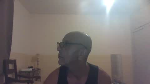Snapshot of mefroum chatting on October 4, 2025, 5:44 pm mufine online show from October 4, 2025, 5:44 pm