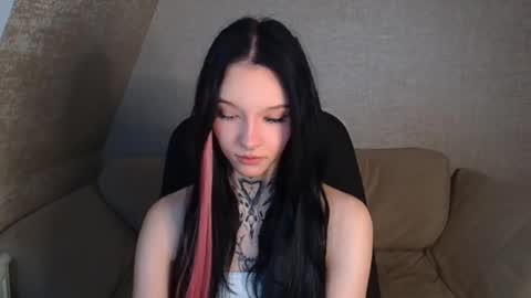 Snapshot of mefwhore chatting on March 10, 2025, 12:18 am mefwhOre online show from March 10, 2025, 12:18 am