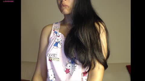 Snapshot of meg4nmiau chatting on January 8, 2025, 2:25 am Meg4n Miauuuu online show from January 8, 2025, 2:25 am