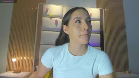 megaan_rouse online show from May 1, 2026, 11:37 am