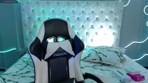 Snapshot of megan__cole1 chatting on October 15, 2025, 3:50 am Megan online show from October 15, 2025, 3:50 am