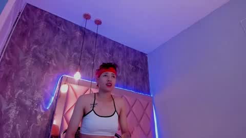 M E G A N online show from January 4, 2025, 7:02 pm