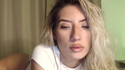 Snapshot of megan_blazee chatting on October 21, 2025, 7:03 pm Megan Blazee online show from October 21, 2025, 7:03 pm