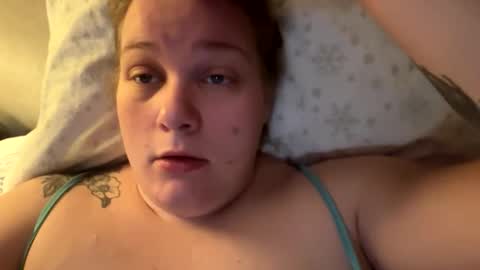 Blondie online show from November 24, 2025, 1:27 am