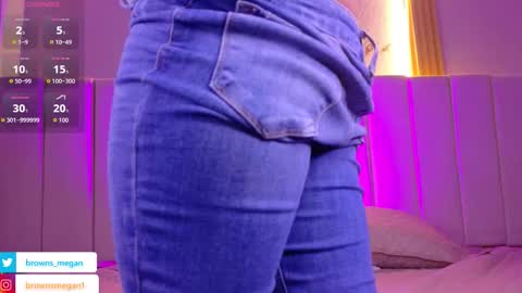 Snapshot of megan_browns1 chatting on February 20, 2026, 1:55 pm Megan online show from February 20, 2026, 1:55 pm