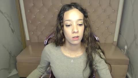 megan_collins_b online show from September 27, 2025, 12:54 pm