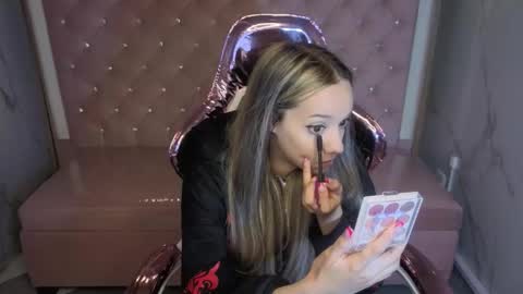 megan_collins_b online show from October 20, 2025, 12:49 pm