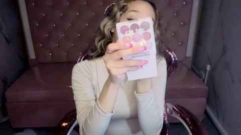 megan_collins_b online show from October 29, 2025, 12:51 pm