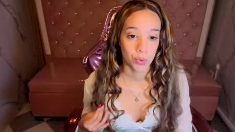 megan_collins_b online show from November 11, 2025, 12:49 pm