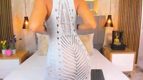 Snapshot of megan_cruzgb chatting on September 9, 2025, 12:26 pm Carolina Paez online show from September 9, 2025, 12:26 pm