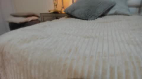 Snapshot of megan_dh chatting on October 27, 2025, 12:09 pm Megan online show from October 27, 2025, 12:09 pm