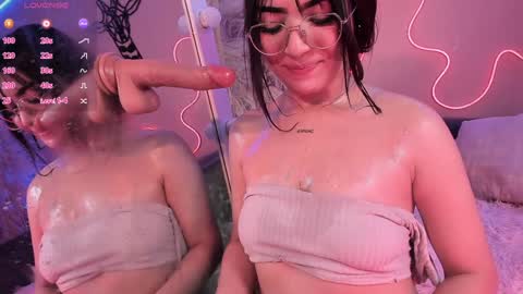     online show from December 17, 2024, 4:21 pm