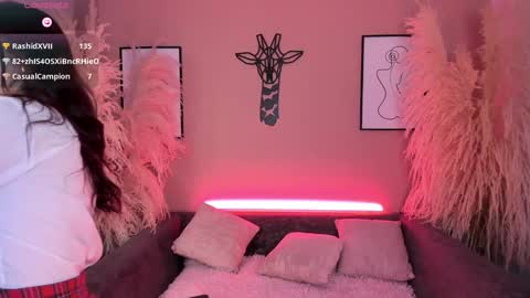     online show from January 9, 2025, 3:55 pm