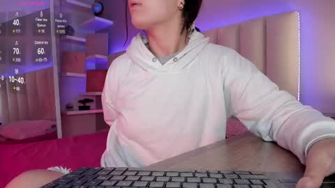     online show from March 7, 2025, 11:40 am