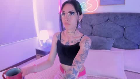 megan_morphy online show from May 22, 2026, 12:33 pm