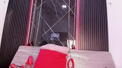 Megan Siner online show from April 26, 2026, 12:58 pm