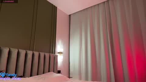 Stacy UTC 700   0800am-0200pm  online show from March 10, 2026, 4:12 pm