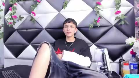 megan_thompsonn_ online show from October 16, 2025, 2:12 am