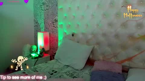 megan_tower online show from November 2, 2025, 7:16 pm
