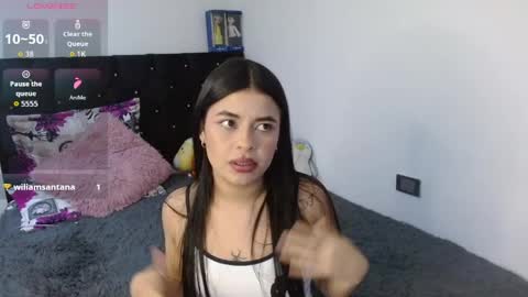 Snapshot of megan_ve chatting on May 29, 2026, 3:04 am Carolina online show from May 29, 2026, 3:04 am