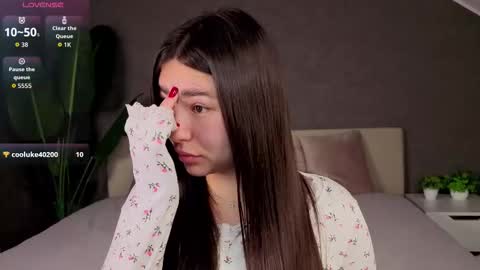 Megan online show from October 3, 2025, 1:13 am