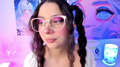 Megan  online show from June 5, 2026, 4:52 am