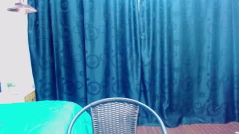 Snapshot of meganadriels96 chatting on February 17, 2025, 10:36 pm M E G A N online show from February 17, 2025, 10:36 pm