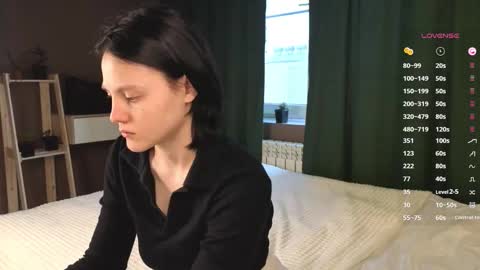 Michelle online show from October 27, 2025, 5:00 am