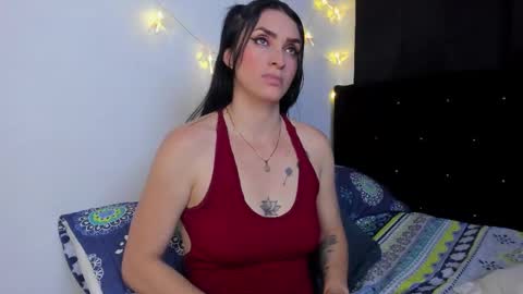 Snapshot of meganhofman chatting on February 4, 2026, 2:17 am Megan Hofman online show from February 4, 2026, 2:17 am