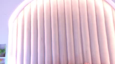MEGAN online show from June 19, 2026, 2:49 am