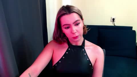 Snapshot of meganluss chatting on November 5, 2025, 5:18 am meganluss online show from November 5, 2025, 5:18 am