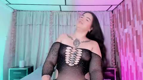 Snapshot of megann_32 chatting on October 27, 2025, 6:50 am Megan online show from October 27, 2025, 6:50 am