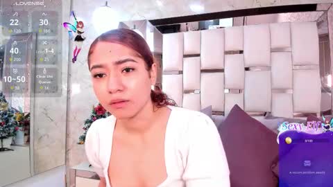 Megan  online show from December 14, 2025, 1:05 pm