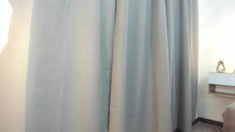 Snapshot of meganqueen2 chatting on July 9, 2026, 2:21 pm Megan Queen online show from July 9, 2026, 2:21 pm