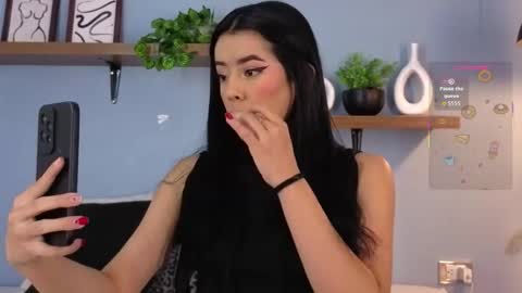 Meganritz online show from December 3, 2025, 7:34 pm