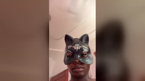 MEG online show from January 7, 2026, 9:45 am