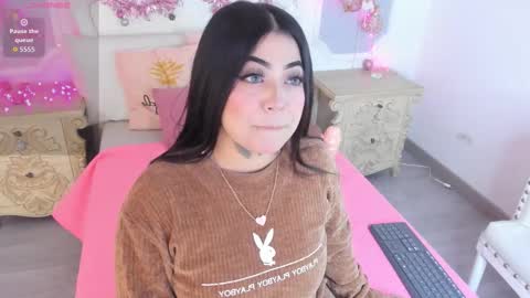 Megan online show from November 26, 2025, 11:44 am