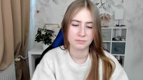 Snapshot of meganx_candy chatting on February 18, 2026, 2:13 pm Megan online show from February 18, 2026, 2:13 pm