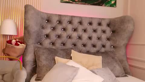 Megan online show from February 17, 2026, 5:26 am