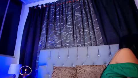 meggan online show from October 24, 2025, 4:31 am